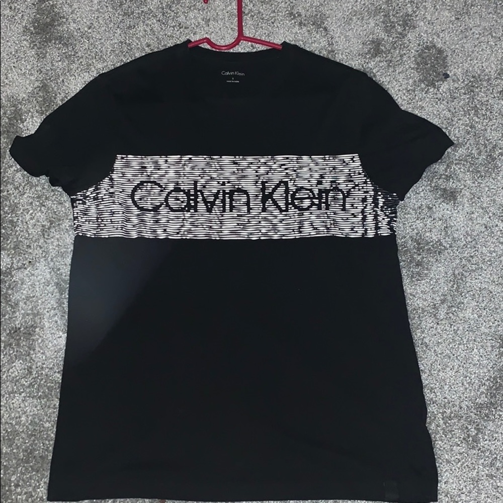 Calvin Klein tshirt